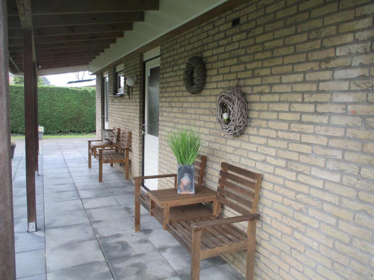 Comfortabel Vakantiehuis Aan Zee En Meer ! Kamperland Exterior photo